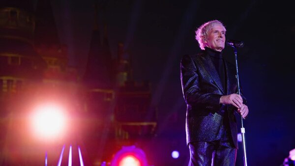 Michael Bolton cancela varios conciertos tras ser intervenido por un tumor cerebral