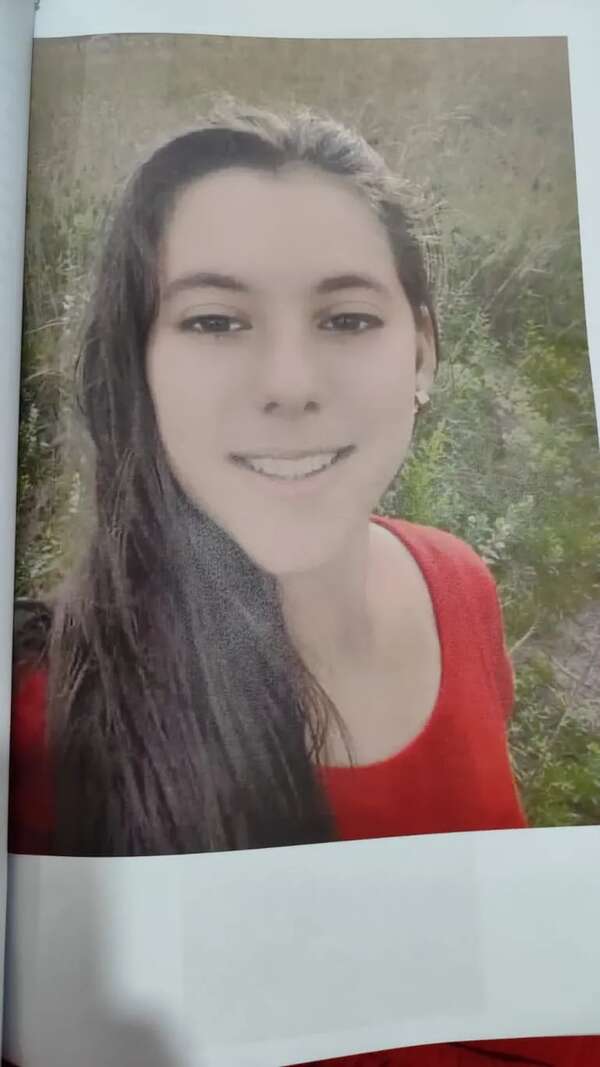 Buscan a adolescente de 16 años desaparecida desde el pasado jueves - Policiales - ABC Color