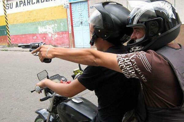 Guardia de seguridad fue baleado por motochorros