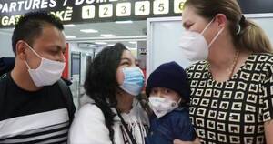 La Nación / Niño salvadoreño ya está camino a su país tras histórica cirugía en el Hospital Pediátrico