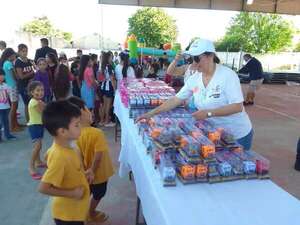 Regalos, desayuno y mucha diversión en Guaicá por el día de los Reyes Magos - Nacionales - ABC Color