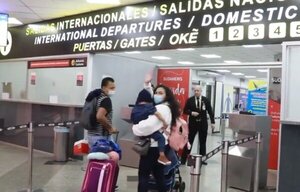 Retornó a su país el pequeño salvadoreño que se hizo un trasplante en el Pediátrico Niños de Acosta Ñu