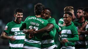 Sporting golea al Estoril y no cede en el liderato