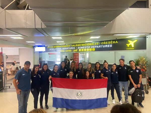 Selección femenina de rugby viaja rumbo a Dubai - La Tribuna