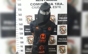 Detienen a adolescente por despojar de su celular a una joven