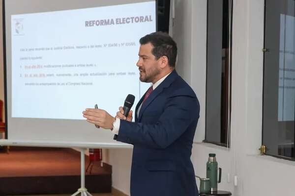 Ministro Rossel propondrá cambios técnicos y políticos a leyes electorales - Política - ABC Color