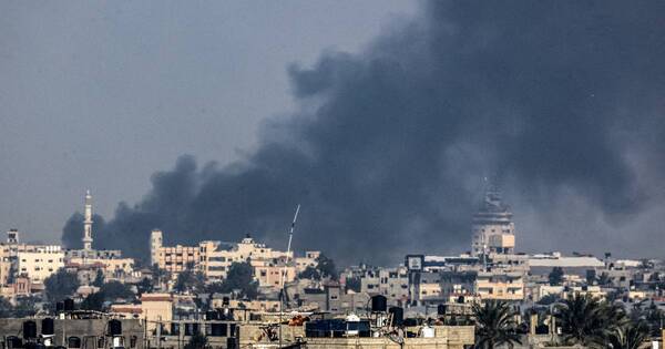 La Nación / Israel sigue bombardeando el sur de la Franja de Gaza