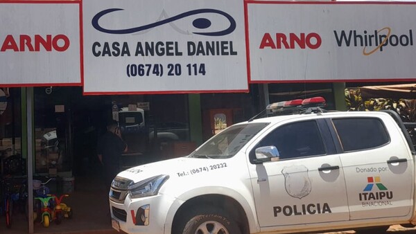 Atracan comercio en O'Leary y llevan dinero, celulares y electrodomésticos