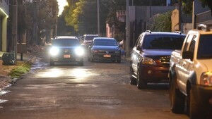 Urbanista considera innecesario cobro por estacionar de noche