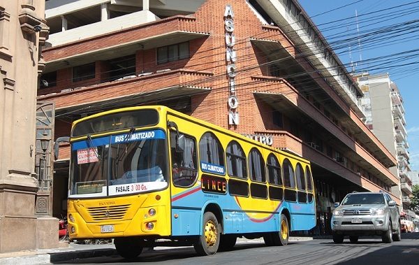 Gobierno cede ante transportistas afectando a pasajeros