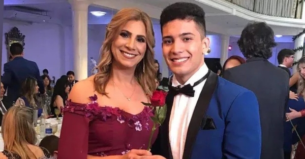  Abogado denuncia a diputada y su hijo por supuesto cobro indebido de honorarios y otros