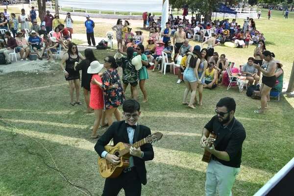 Multitudinaria concurrencia en el festival Laguna Blanca en San Pedro  - Nacionales - ABC Color