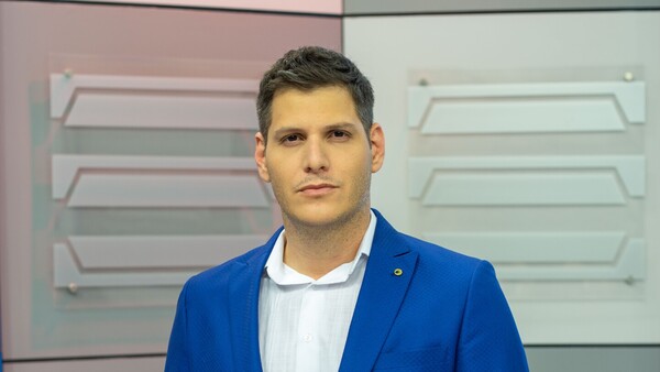 Marcelo Burgos estará en las mañanas y noches por Radio Urbana