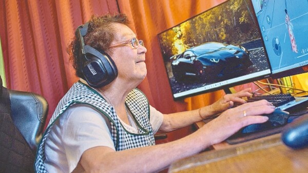 Abuela chilena causa furor como estrella de los videojuegos