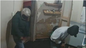 Mondaha irrumpieron en un motel y se llevaron todo lo que había en el sitio
