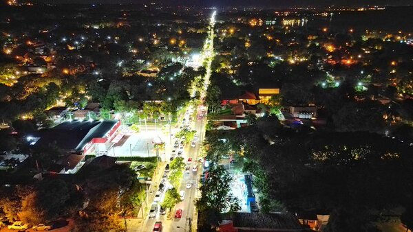 ANDE inaugura alumbrados LED y mejora el sistema eléctrico de San Bernardino