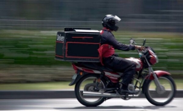 Delivery de pizzas fue asaltado en el barrio San Rafael