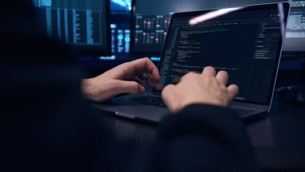 Fuerzas Armadas emite alerta roja y advierte sobre posibles efectos de una infección por ransomware