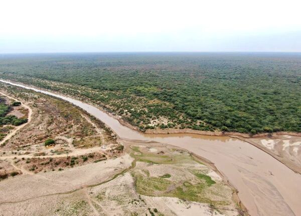 Aguas del Pilcomayo llegaron a la zona del fortín General Díaz, en Presidente Hayes - .::Agencia IP::.