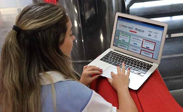 Plazo para inscripción a becas de Itaipú cierra este miércoles | DIARIO PRIMERA PLANA