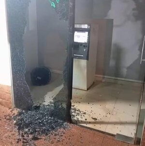 Nuevo intento de robo de cajero automático, esta vez en Carlos Antonio López