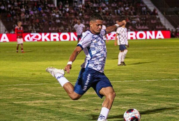 Versus / Innovación total: El club brasileño que utiliza tecnología de punta en su camiseta