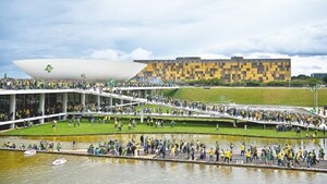 Brasil celebra la democracia un año después de la asonada bolsonarista