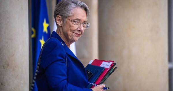 Diario HOY | La primera ministra de Francia presenta su dimisión a Macron