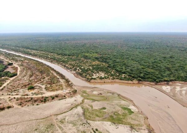 Río Pilcomayo llegó a la zona del fortín General Díaz, en Presidente Hayes - El Trueno