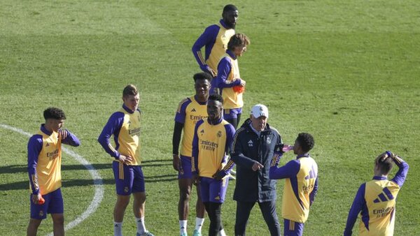 El Real Madrid cierra la preparación de la Supercopa con Kroos y Mendy