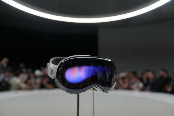 Apple Vision Pro: las gafas y auriculares de realidad mixta de Apple llegan a Estados Unidos el 2 de febrero - Revista PLUS