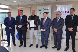 Agrotec SA es la primera empresa agrícola en obtener Certificación del Operador Económico Autorizado - San Lorenzo Hoy