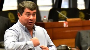 Merienda escolar: Ex diputado Éver Noguera suspende audiencia de imposición de medidas
