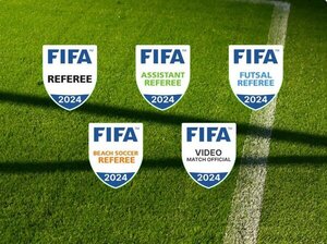 40 árbitros paraguayos cuentan con insignia FIFA para el 2024 - ADN Digital