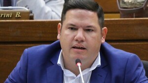 Diputado Aguilera no da la cara por lo que hizo con donación de Taiwán