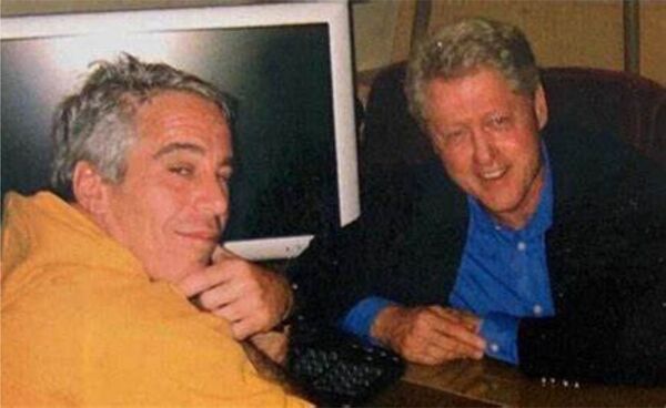 Epstein habría grabado en secreto a Bill Clinton, el príncipe Andrew y Richard Branson - Informatepy.com