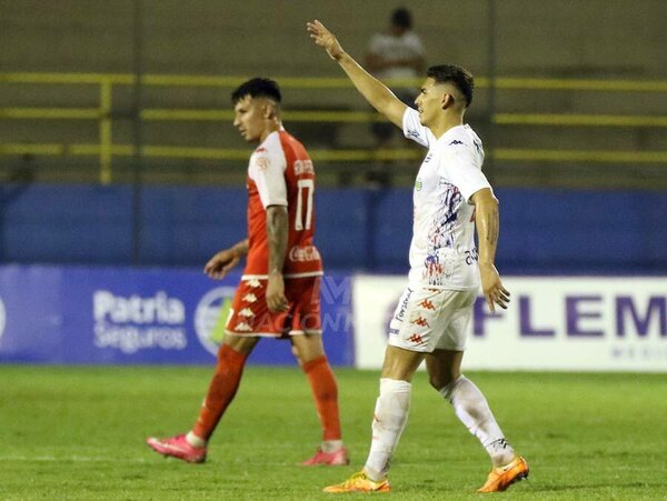 Versus / Richard Cabrera se marcha al fútbol de Venezuela