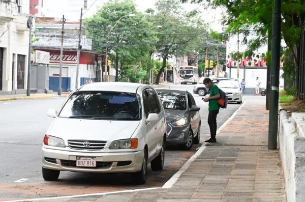 Junta Municipal convoca a Parxin por fallas en estacionamiento