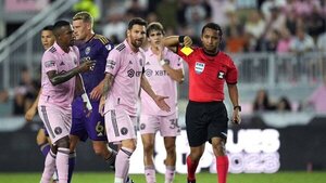 Posible huelga de árbitros amenaza el inicio de la MLS