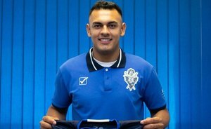 Versus / Cristian Colmán asegura su retorno al fútbol argentino