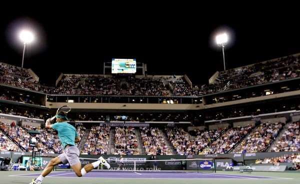 El tenis toma medidas para limitar el final tardío de las sesiones nocturnas
