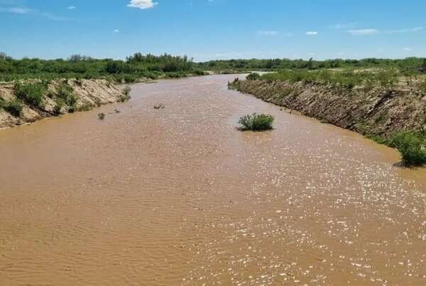 Aguas del Pilcomayo llegan a poblaciones chaqueñas tras 4 años de sequía extrema - Nacionales - ABC Color