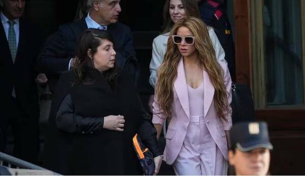 Arrestan a acosador de Shakira que aseguraba estar casado con ella