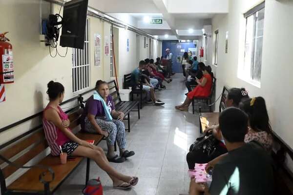 Dengue y covid: Salud tiene el 80% de camas ocupadas y los primeros casos de coinfección - Nacionales - ABC Color