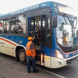 Por incumplimiento en sus servicios, multan a 11 empresas de transporte - trece