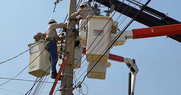 La Nación / Varios barrios de Asunción reportaron cortes de energía eléctrica