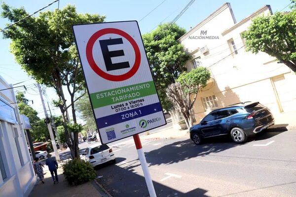 Nenecho suspende temporalmente el estacionamiento tarifado
