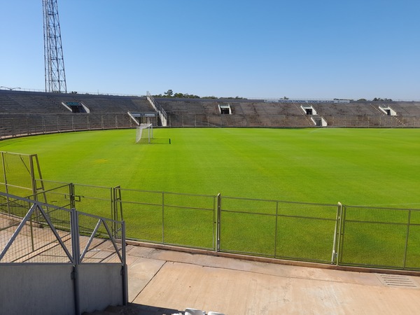 Recomendaciones de la APF para el crecimiento del fútbol en Encarnación