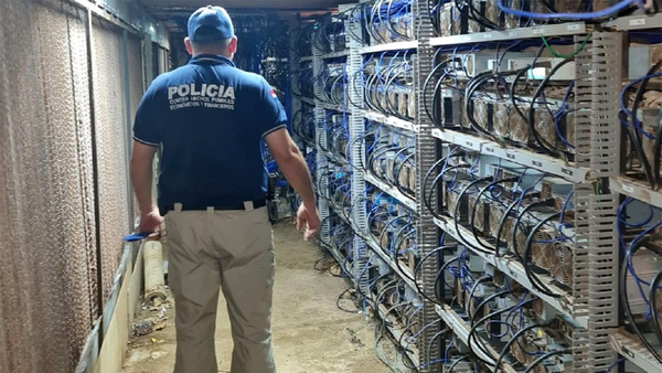 Persiguen a “pequeños morosos”, pero dejan impune robo de energía de grandes mineradoras - La Clave