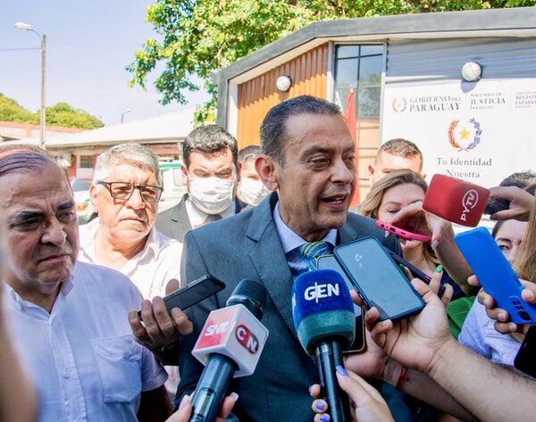 Barchini viaja a la Argentina en busca de acuerdos sobre lucha contra crimen organizado